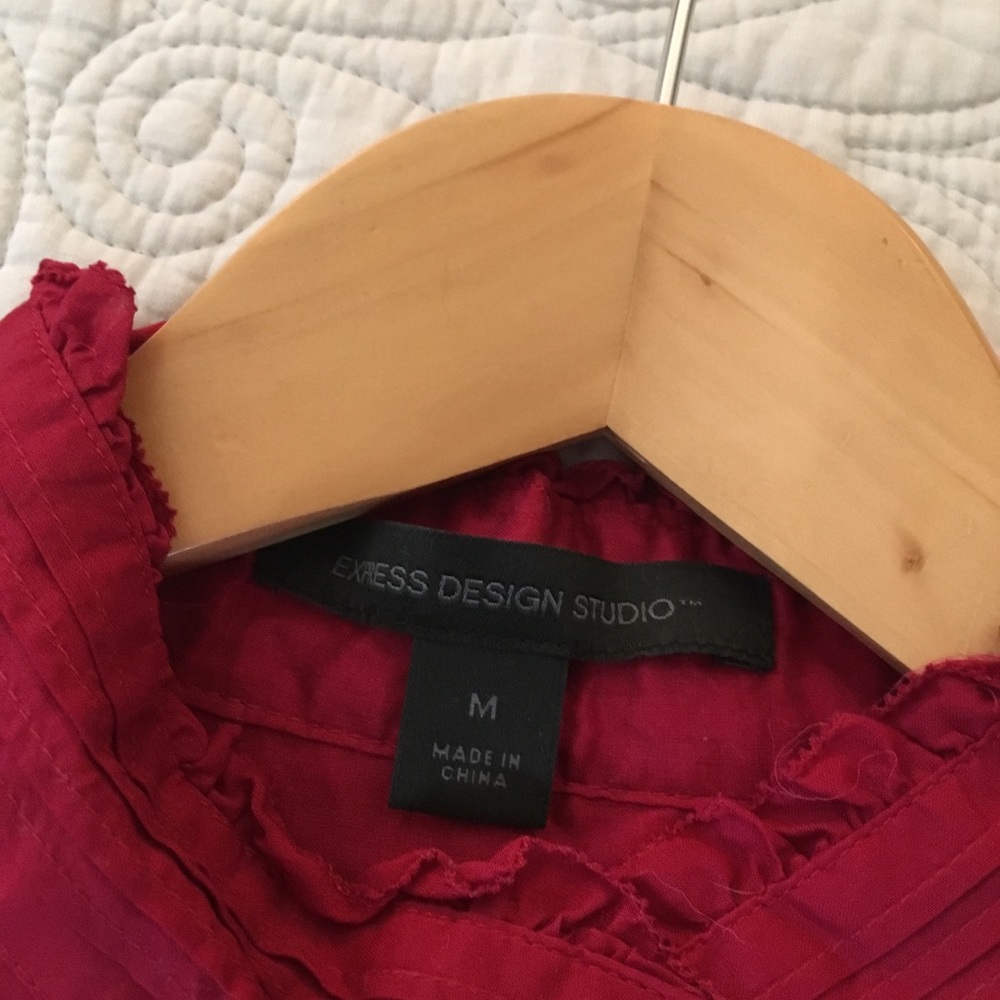 Express button down tank - Picture 3 of 6